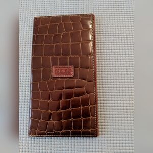 Vintage Ferre Crocodile Embossed Wallet